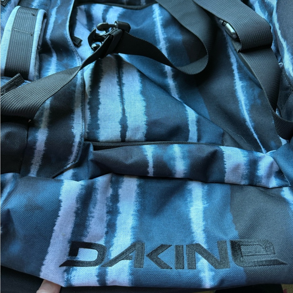 Dakine Split Roller Luggage 110L - like NEW! - Picture 7 of 14